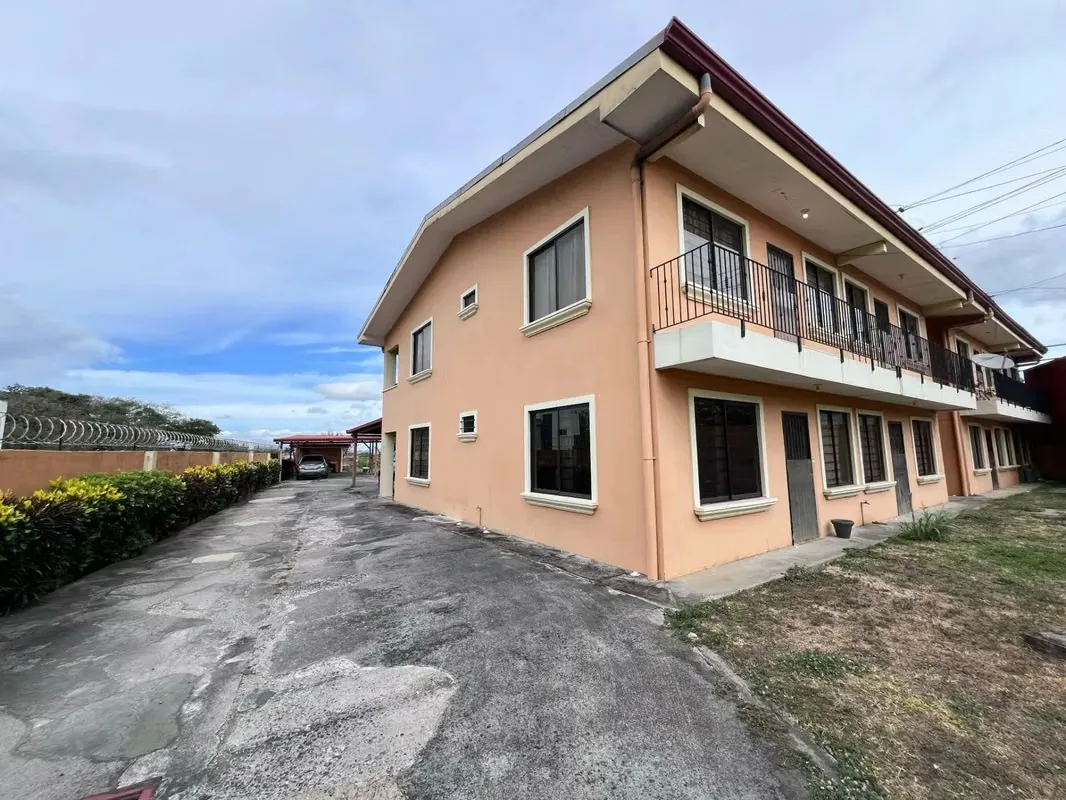 Residential Apartment Building for Sale – San Antonio de Belén