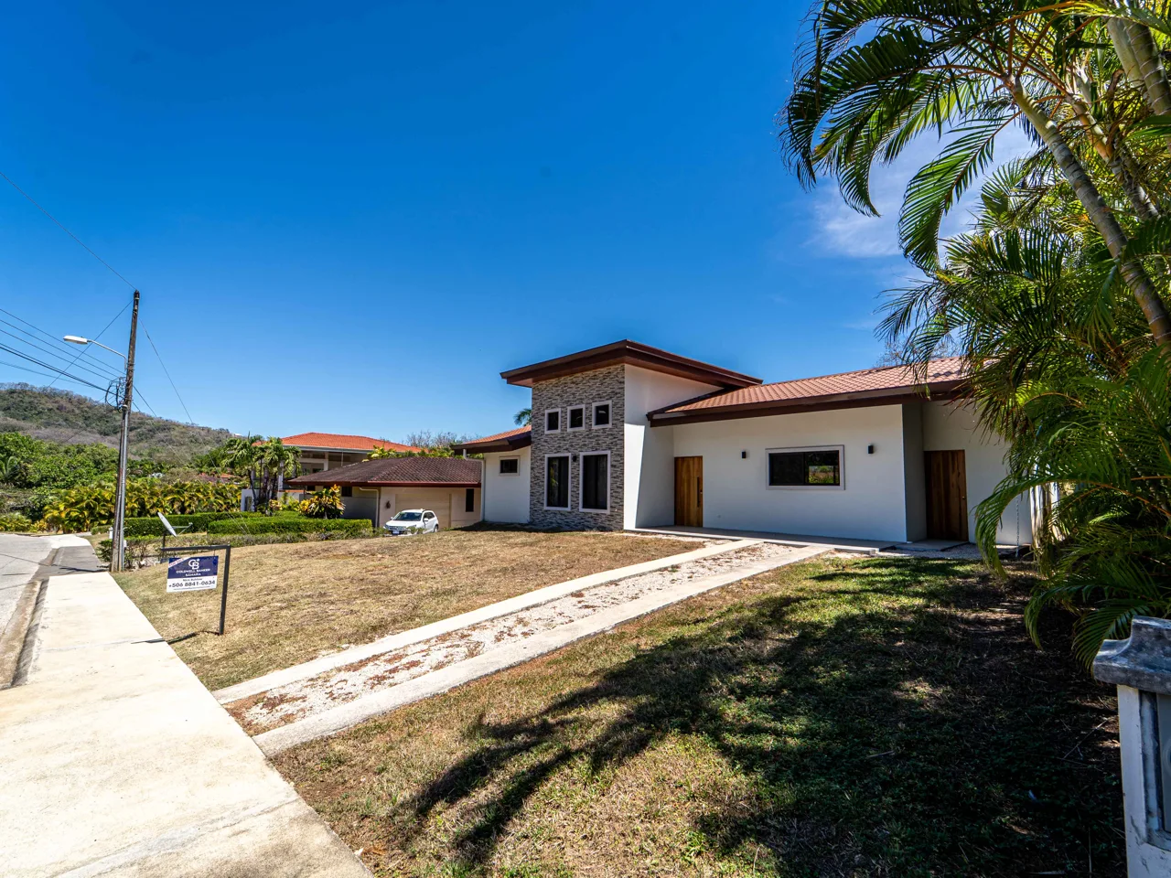 Casa Luz - 3BR Gated Community SFH in Loma Verde, photo 6
