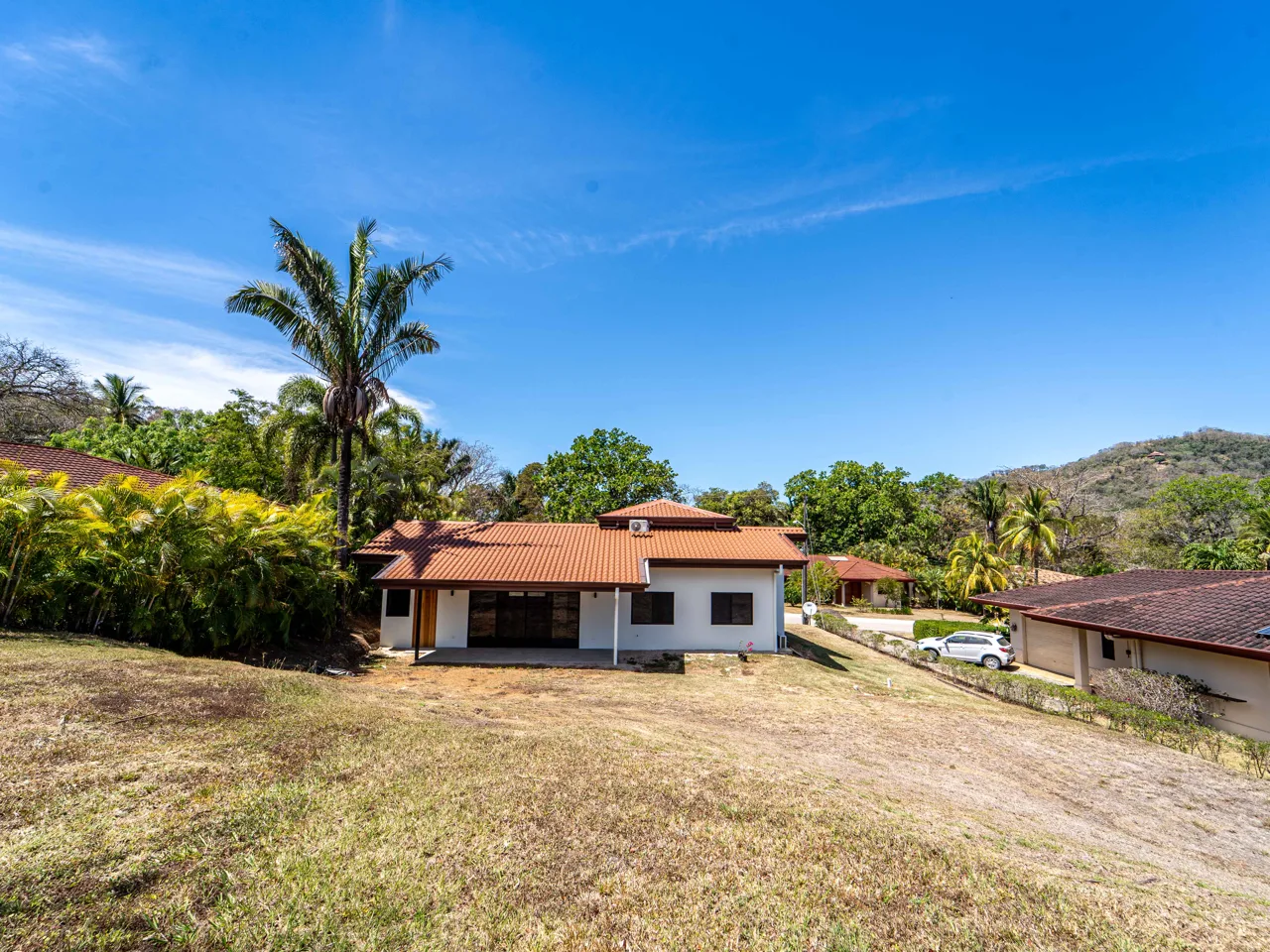 Casa Luz - 3BR Gated Community SFH in Loma Verde, photo 10