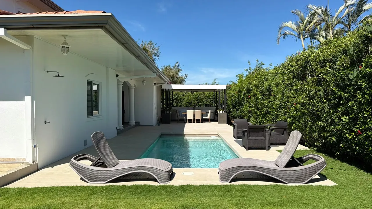 Experience luxury, privacy, and comfort in one of Costa Rica’s most exclusive communities: Hacienda Los Reyes