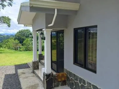 Excellent Lake Arenal View Home