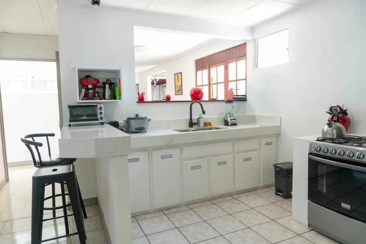 House for Sale in San Pedro, UCR Area – 6 Bedrooms, photo 7