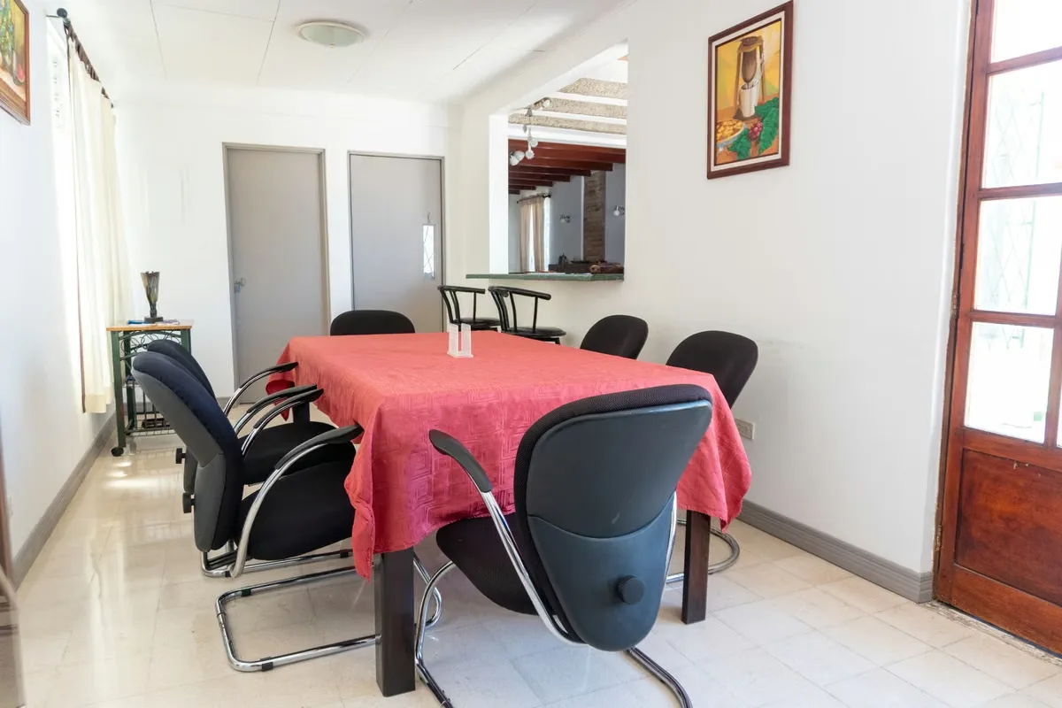 House for Sale in San Pedro, UCR Area – 6 Bedrooms, photo 10