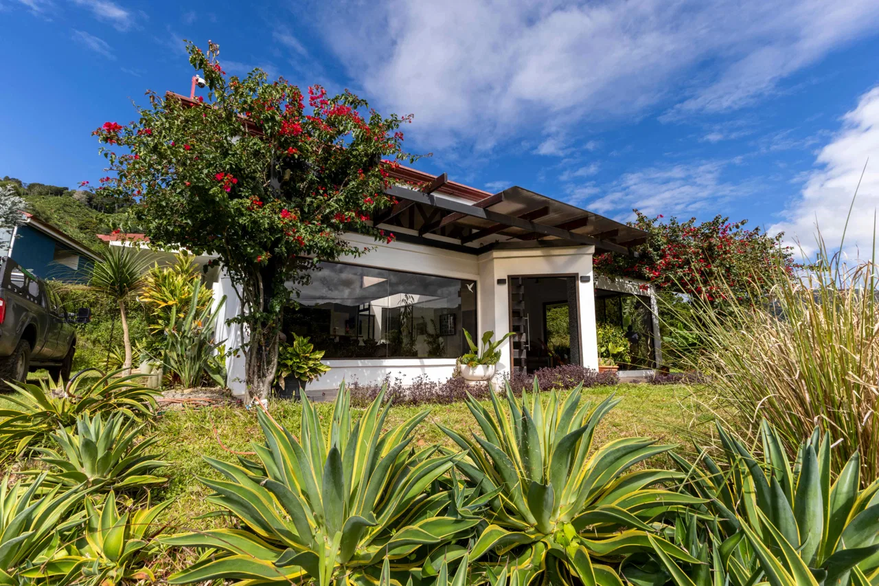 Valley View Residence