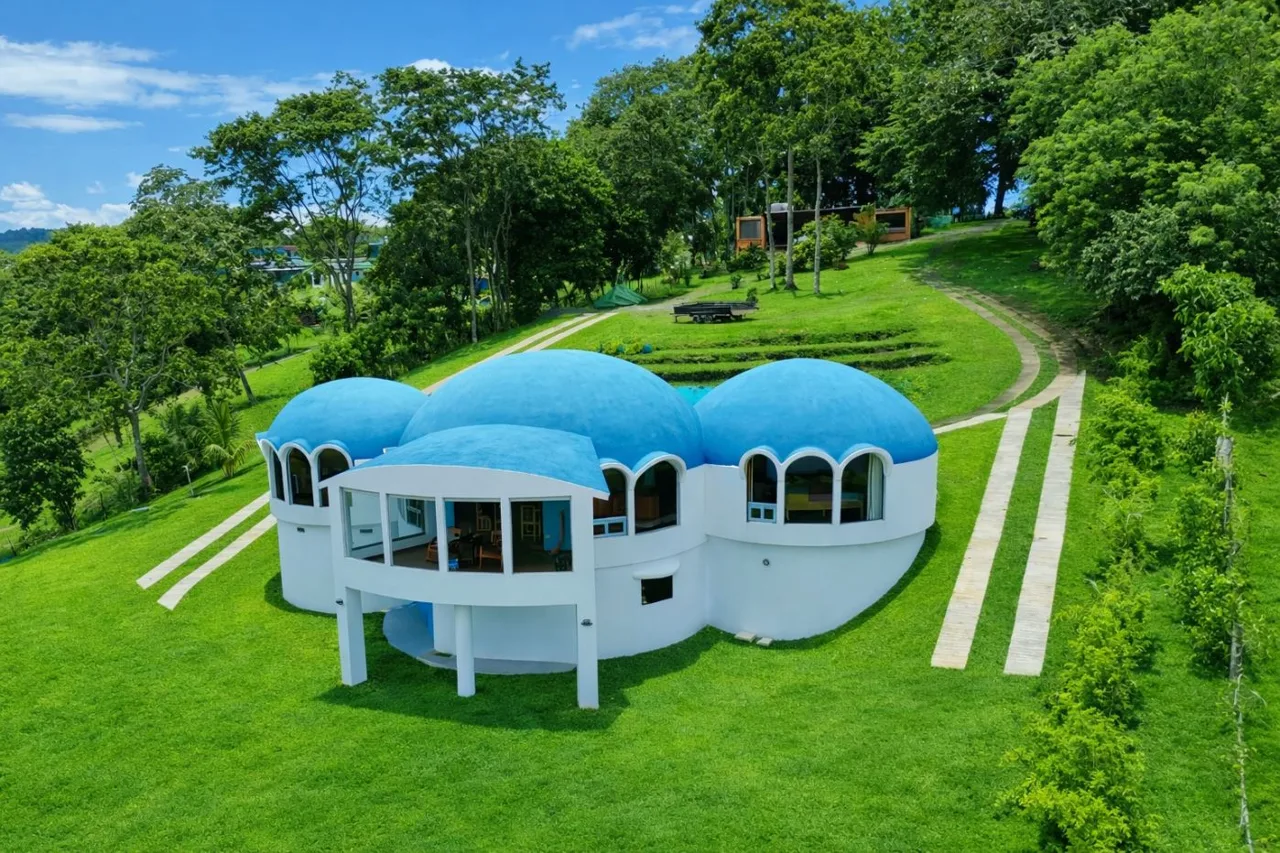 Unique Dome Home &amp; Income Generating Guest House with Lake Arenal &amp; Volcano Views - Tronadora Guanacaste Costa Rica, photo 3