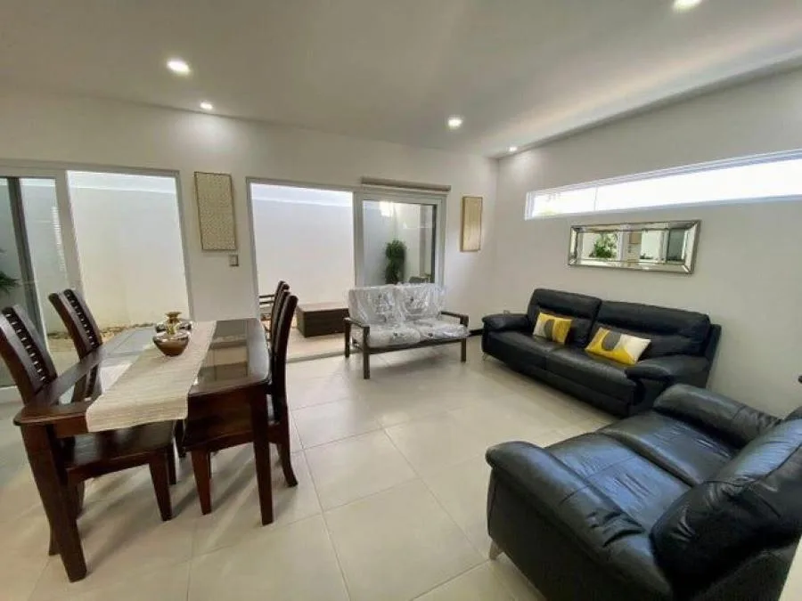 Venta de casa en condominio Altos del Oeste GB - Venta en Santa Ana, photo 2