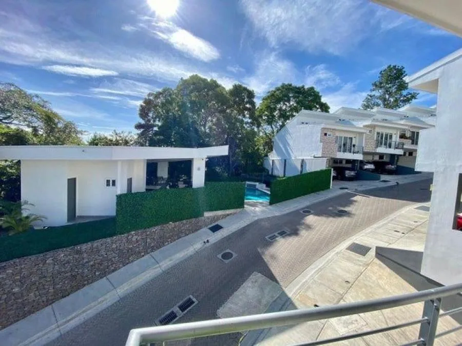 Venta de casa en condominio Altos del Oeste GB - Venta en Santa Ana, photo 8
