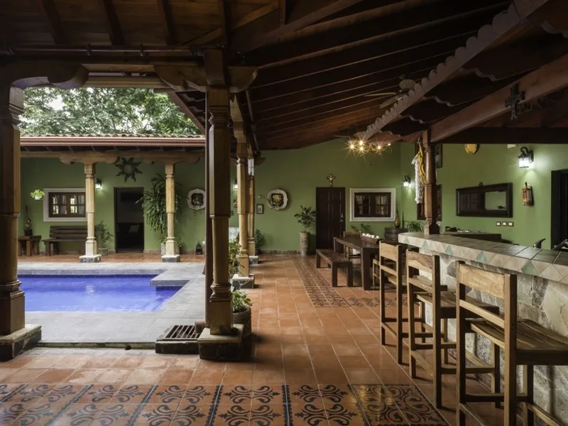 11 Bed Hotel / Leisure For Sale in Tamarindo, photo 11