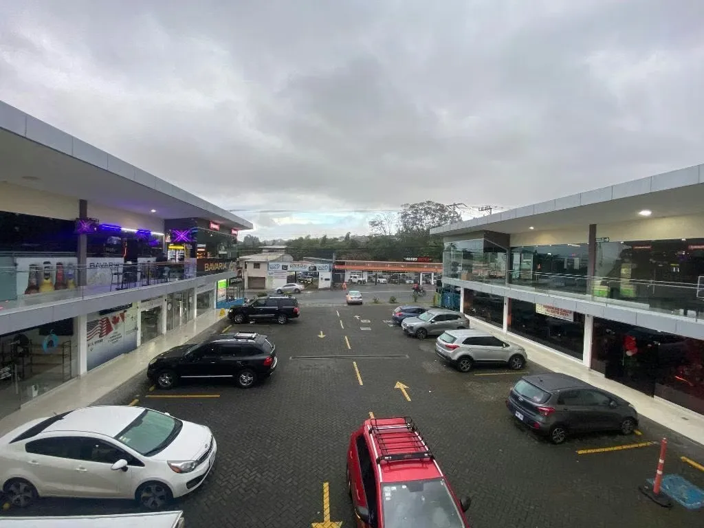 Alquilo local en Centro Comercial, Plaza La Unión en Tres Rios., photo 3