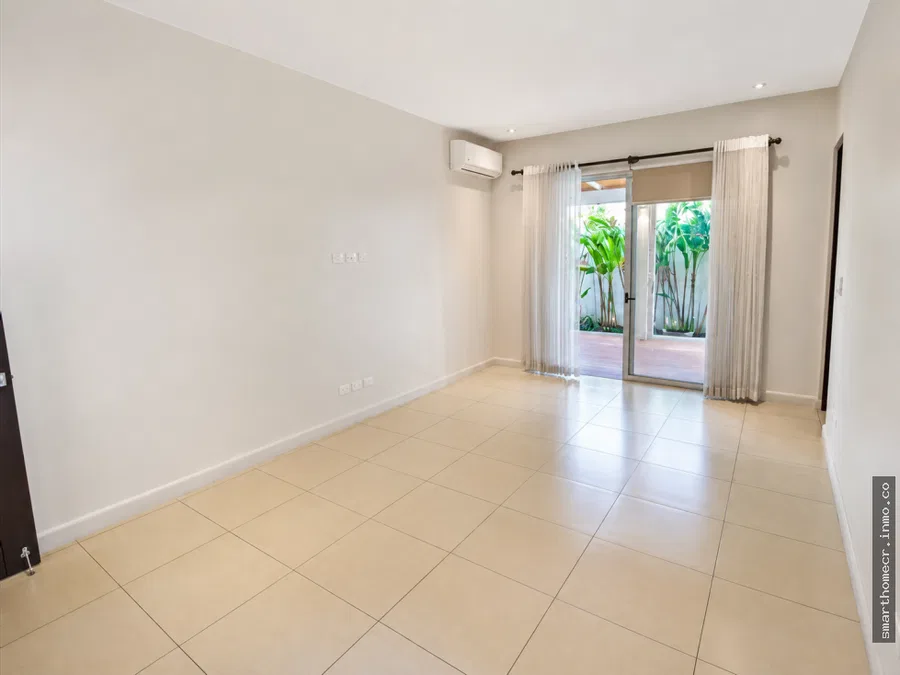 ALQUILER DE CASA DE UNA PLANTA EN CONDOMINIO, LINDORA*