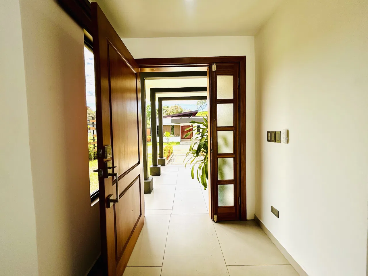 BEAUTIFUL PROPERTY WITH THREE BEDROOM AND POOL, IN BAHIA BALLENA – 0.11 ACRES, photo 7