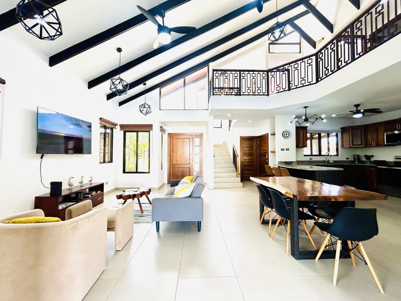 BEAUTIFUL PROPERTY WITH THREE BEDROOM AND POOL, IN BAHIA BALLENA – 0.11 ACRES, photo 9