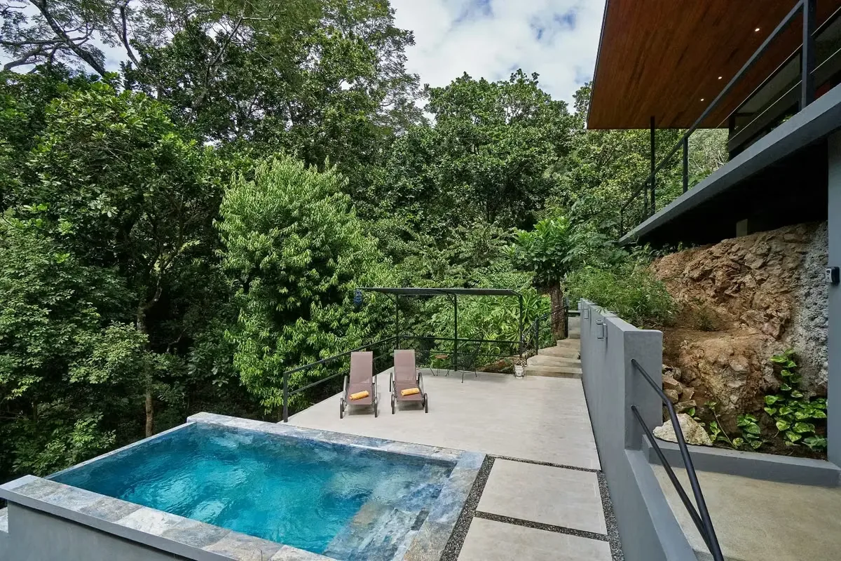 Tropical Villa in Santa Teresa, Steps from the Beach, with Additional Lot for Future Development