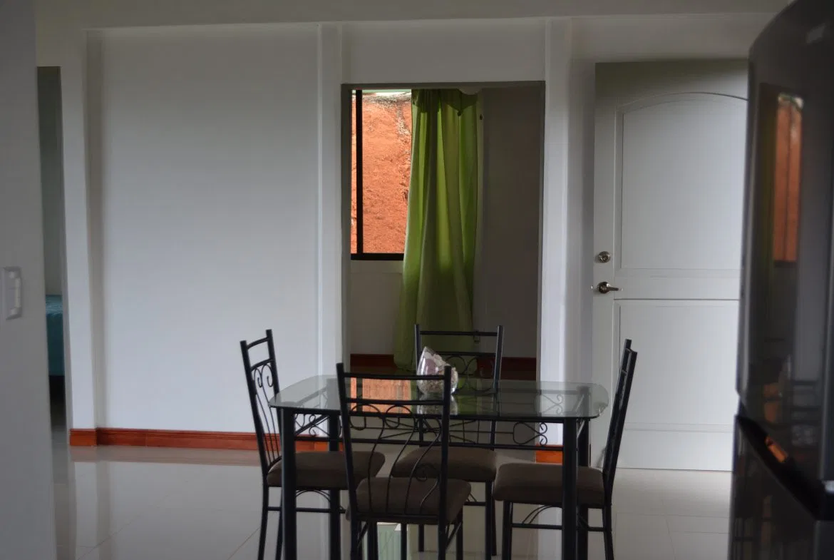 SERENE RETREAT WITH MODERN COMFORTS: SPACIOUS 3-BEDROOM HOME MINUTES FROM BEACH & CITY – 0.12 ACRES, photo 24