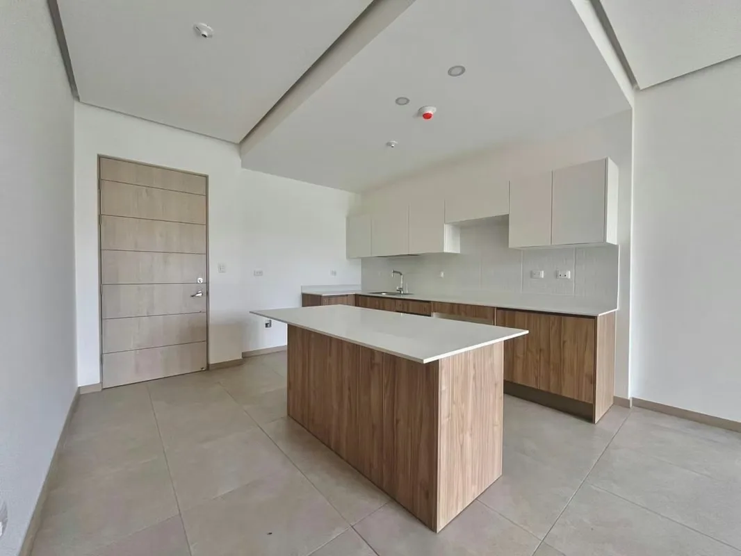 YA... Lujoso apartamento de estreno en Santa Ana con 2 habitaciones, terraza y amenidades exclusivas.