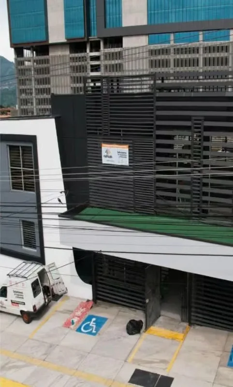 EDIFICIO EN ALQUILER EN LA SABANA