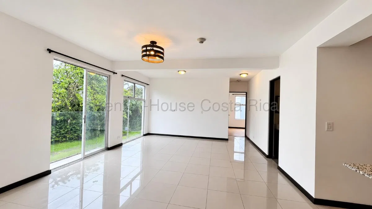 Se Vende Apartamento en Granadilla, Curridabat, San José - Venta en Granadilla