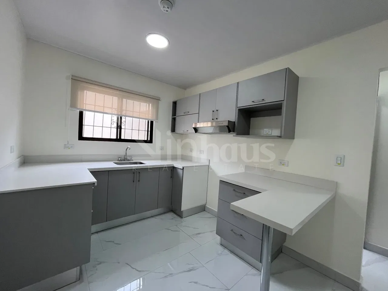 Alquiler de Apartamento en 1er nivel en Rohrmoser