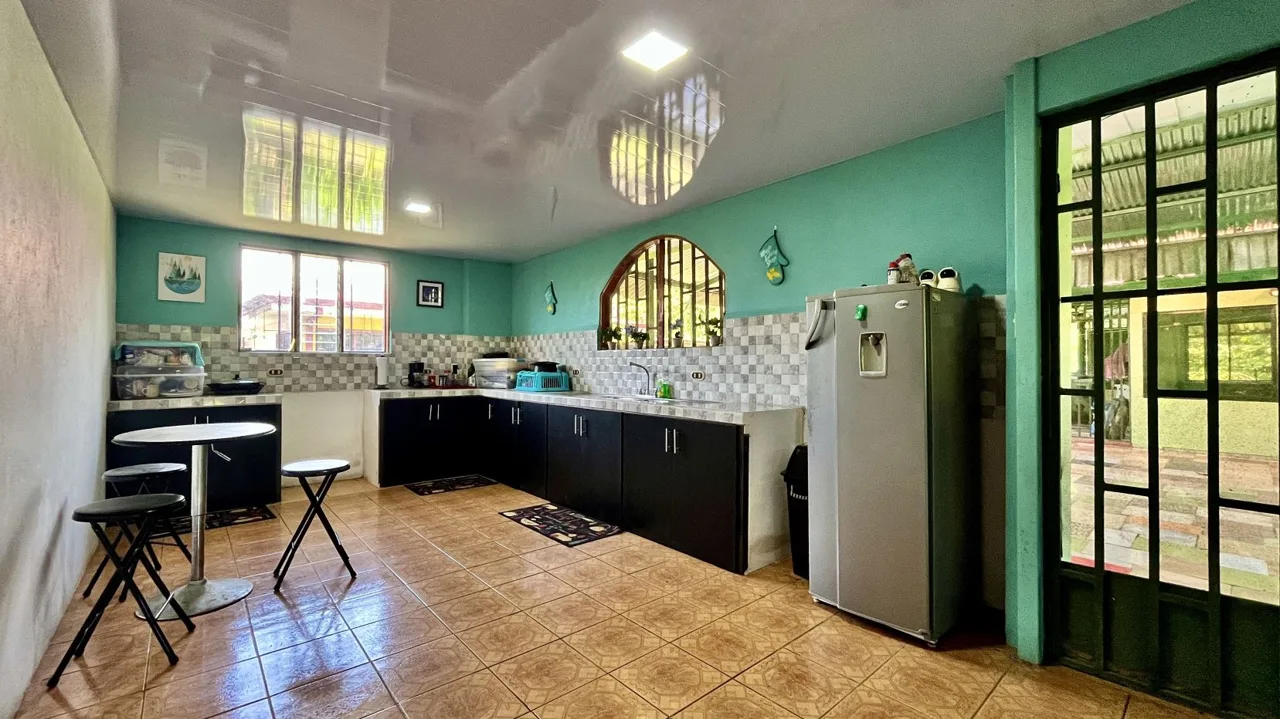 For Sale: House with 2093 m² Lot and Independent Apartment in Palma Coco, Palmares – Strategic Location Close to Commercial Areas, photo 15