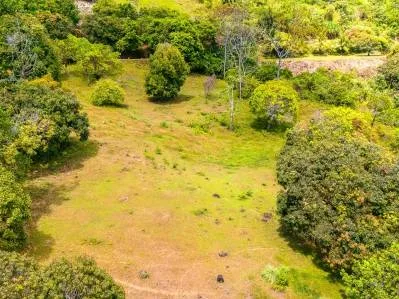 Lot 21 for Sale in Ojochal – Spacious Mountain Views, Ready to Build in Costa Rica, photo 2