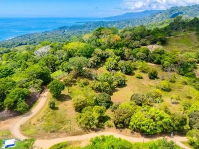 Lot 21 for Sale in Ojochal – Spacious Mountain Views, Ready to Build in Costa Rica, photo 4