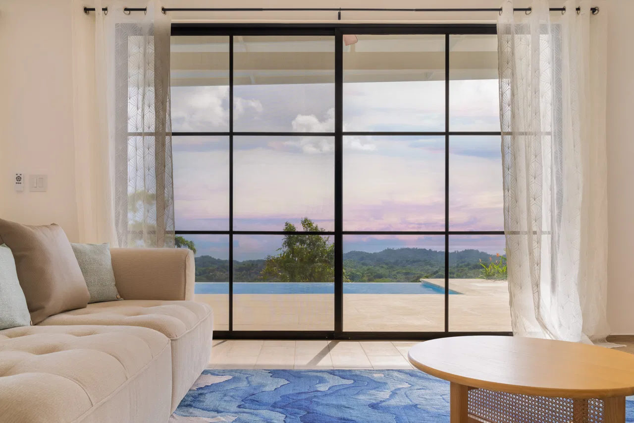 Villa Leoni Sunset Ocean View Sanctuary, photo 2