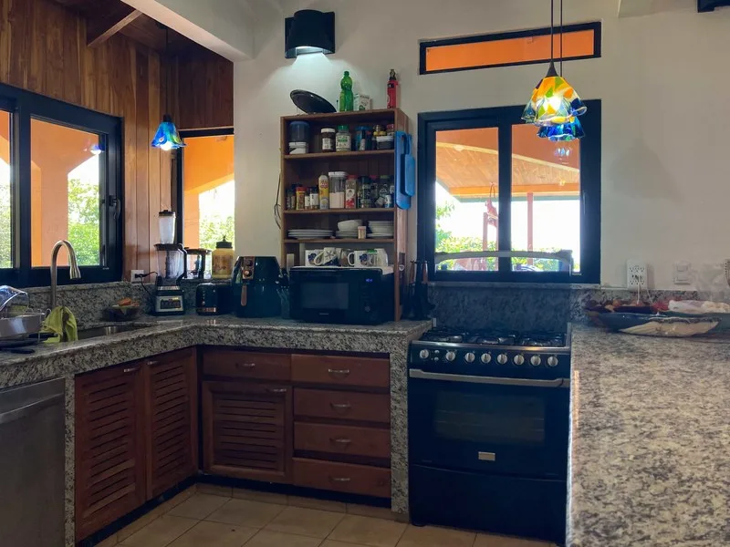 3 Bed Single Family Homes For Sale in Samara, photo 7
