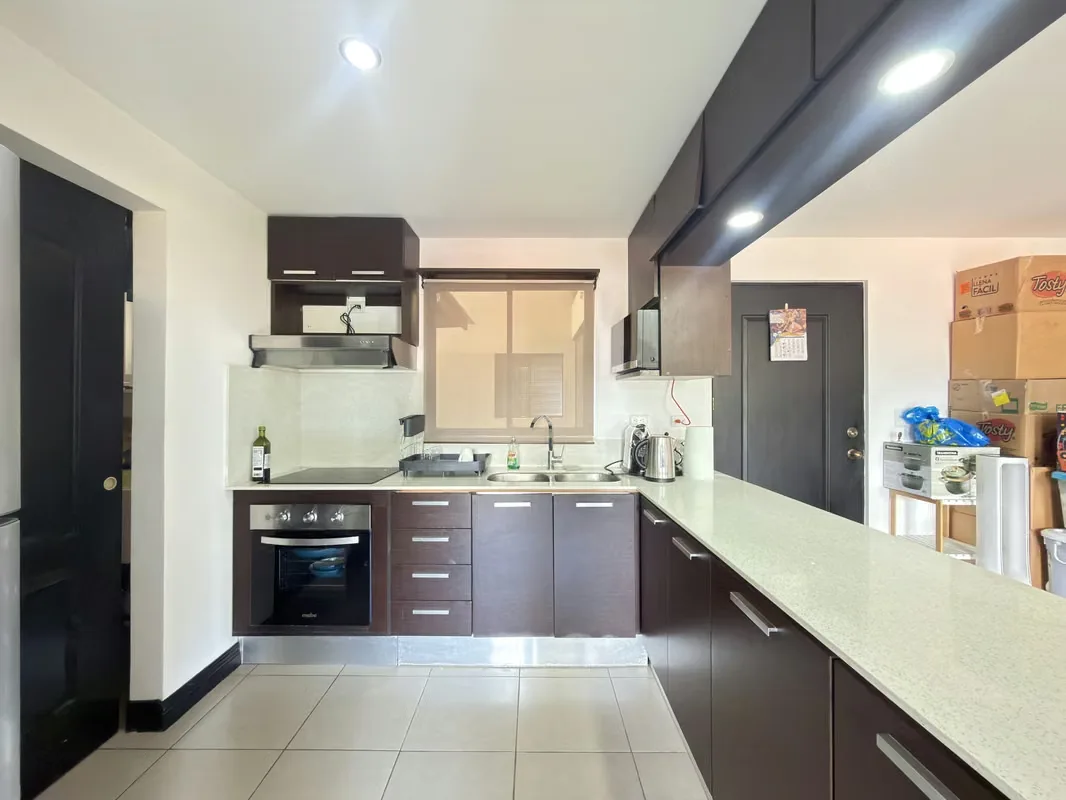 APARTAMENTO EN ALQUILER | CONDOMINIO COLINAS DEL SOL, TRES RÍOS