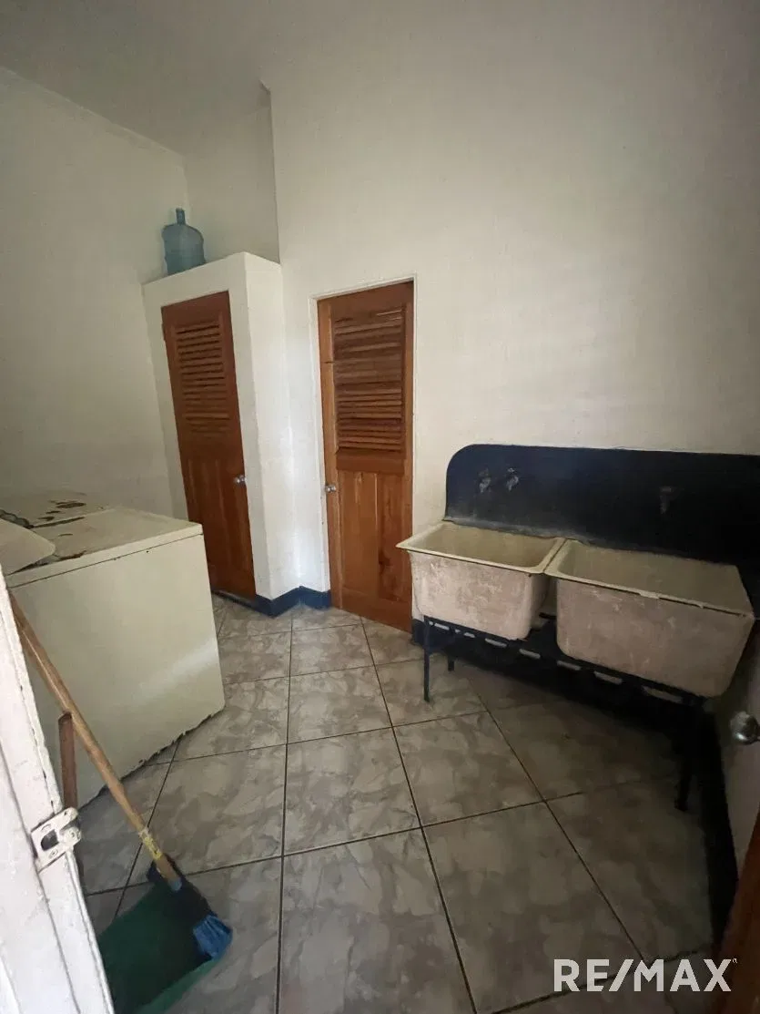 Golfito Banana Co Estate Home W/ Pool - REMAX Jungle Properties | Pavones Golfito Real Estate, photo 2