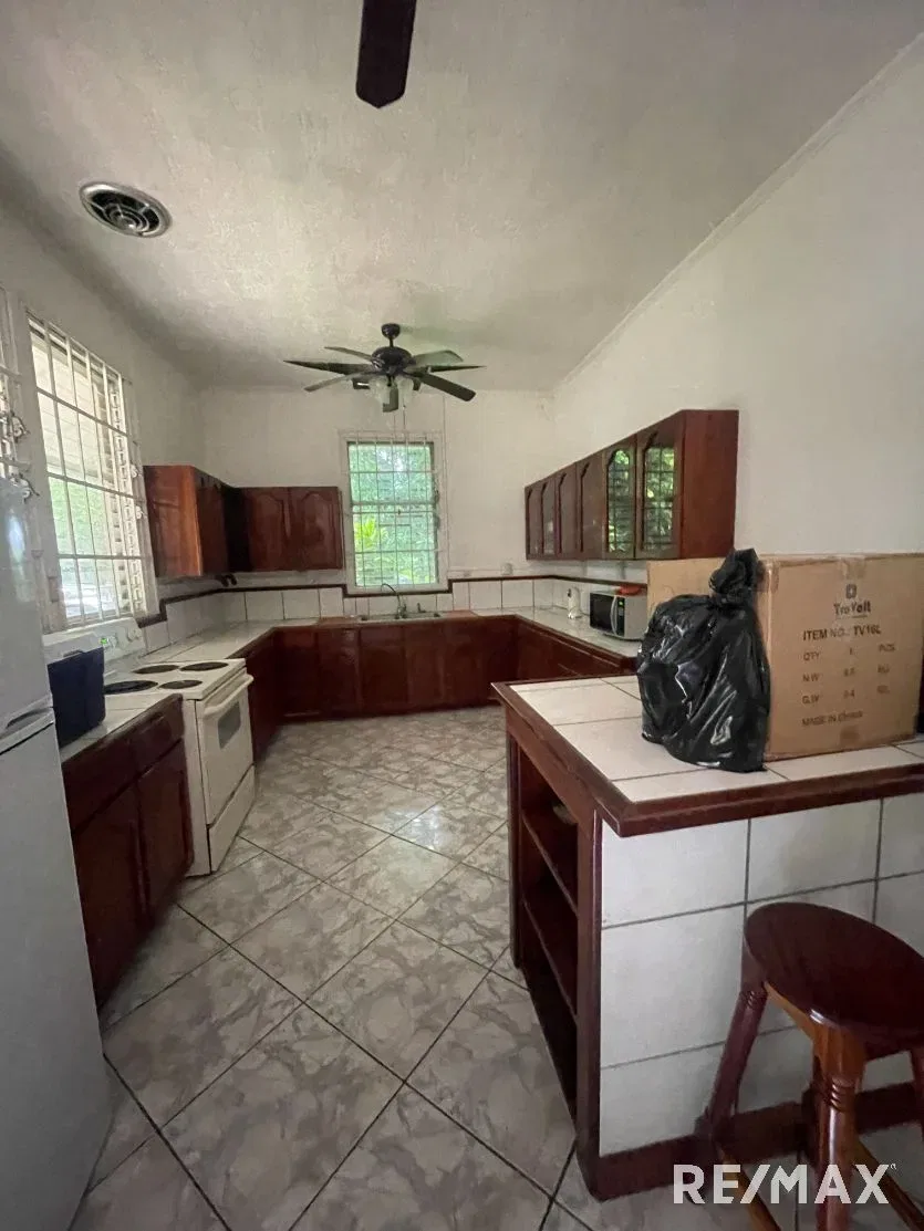 Golfito Banana Co Estate Home W/ Pool - REMAX Jungle Properties | Pavones Golfito Real Estate, photo 3