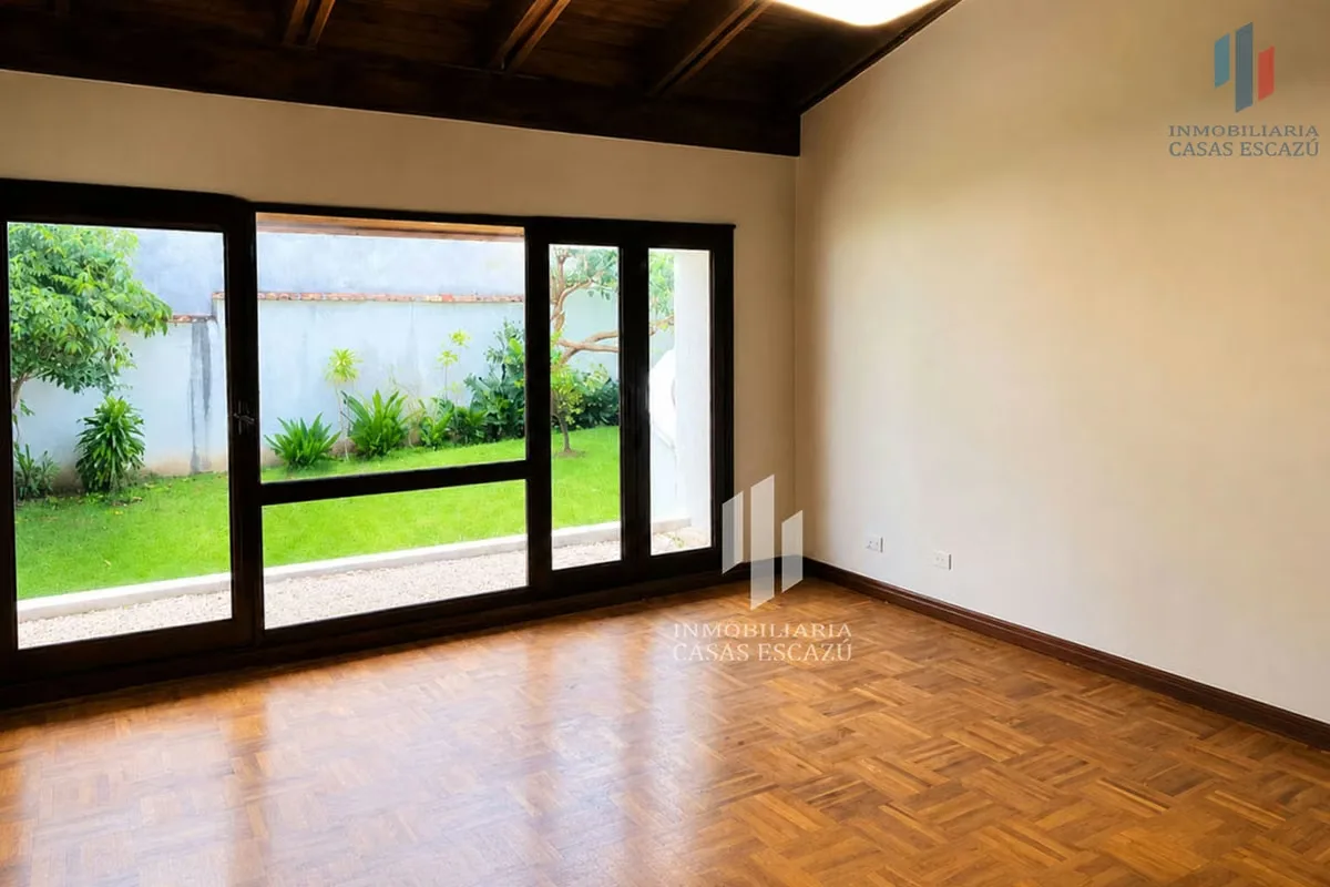 Bella Casa con amplia construcción y áreas sociales, funcional para oficinas, restaurant, bufete de abogados, casa de cuido para el adulto mayor, wellness center, fisioterapia, ..., photo 16