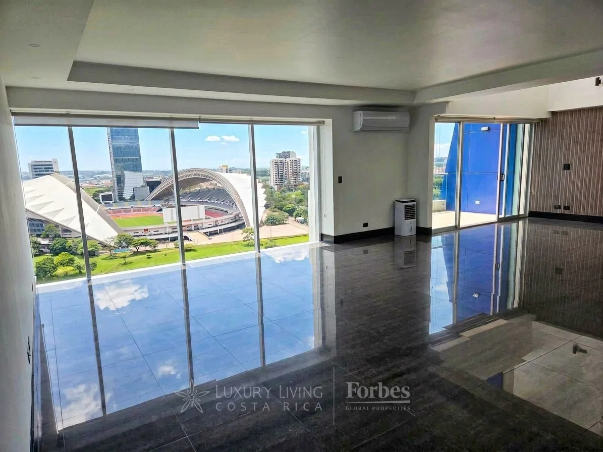 Penthouse 322 m², 2 Levels, View of the National Stadium and La Sabana, photo 2
