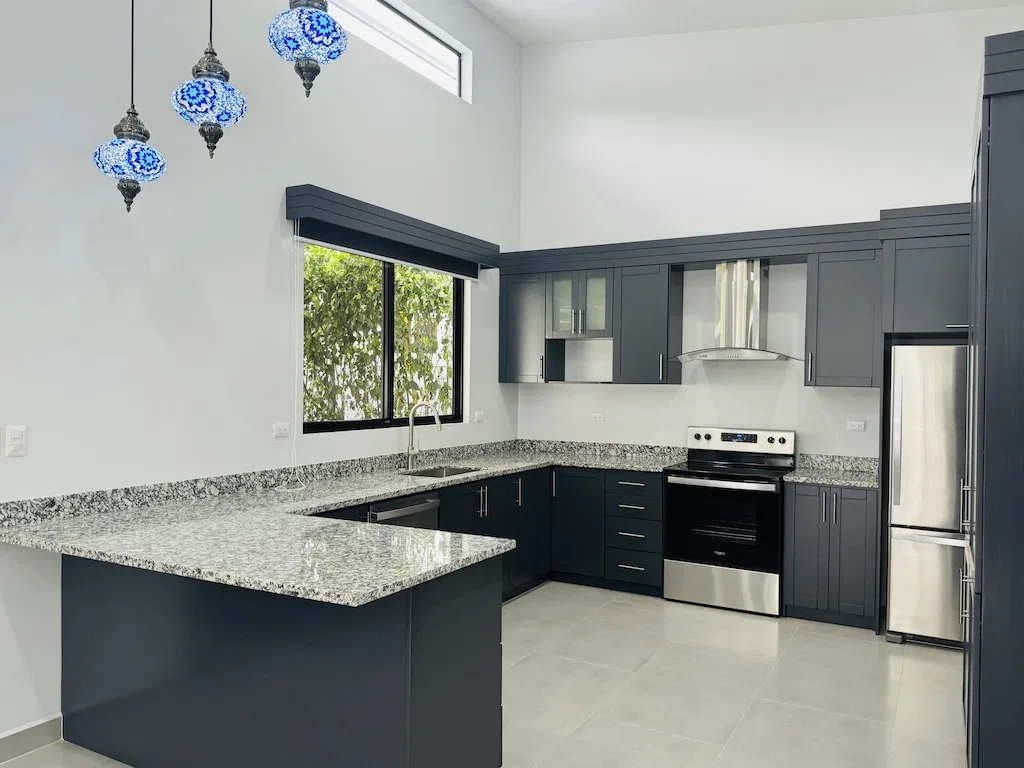 BEAUTIFUL UVITA HIDEAWAY 3 BEDROOM HOME WITH POOL, photo 6