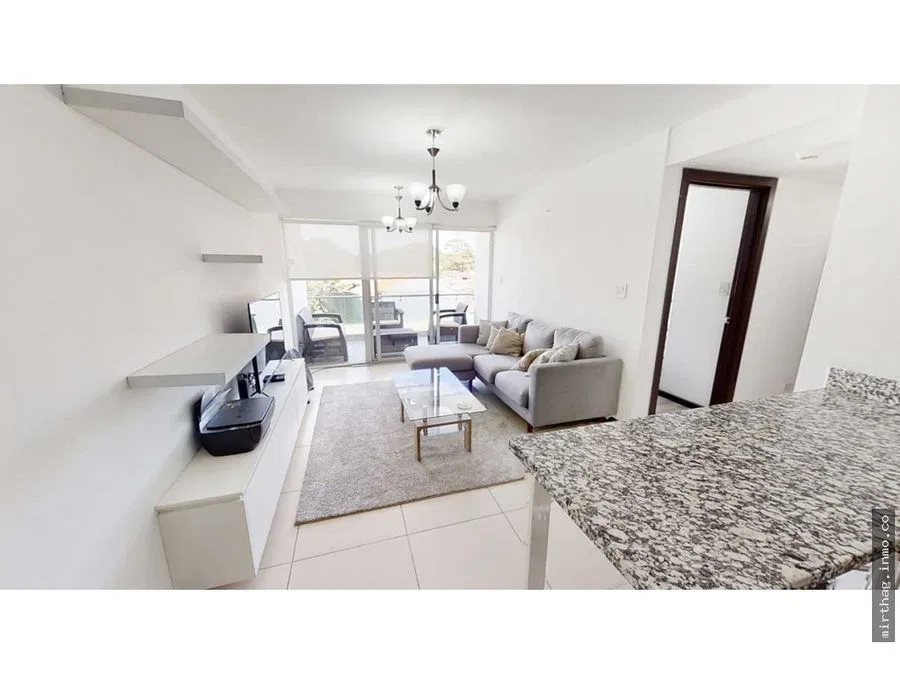 ¡Precio Reducido! Apartamento de 2 dormitorios completamente amueblado, photo 2