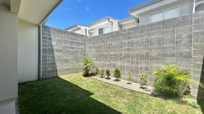 RAH 27-911 RZ Casa en Condominio Distrito 7 | La Ribera de Belén, Heredia Le presentamos esta residencia de 192 m² en Distrito 7, un condominio moderno y exclusivo con pocas ..., photo 16