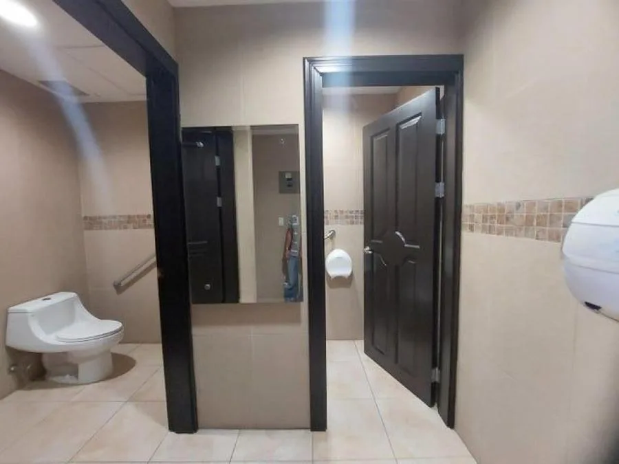 Venta de Propiedad Comercial en Rohrmoser, Pavas. - Venta en Pavas, photo 3