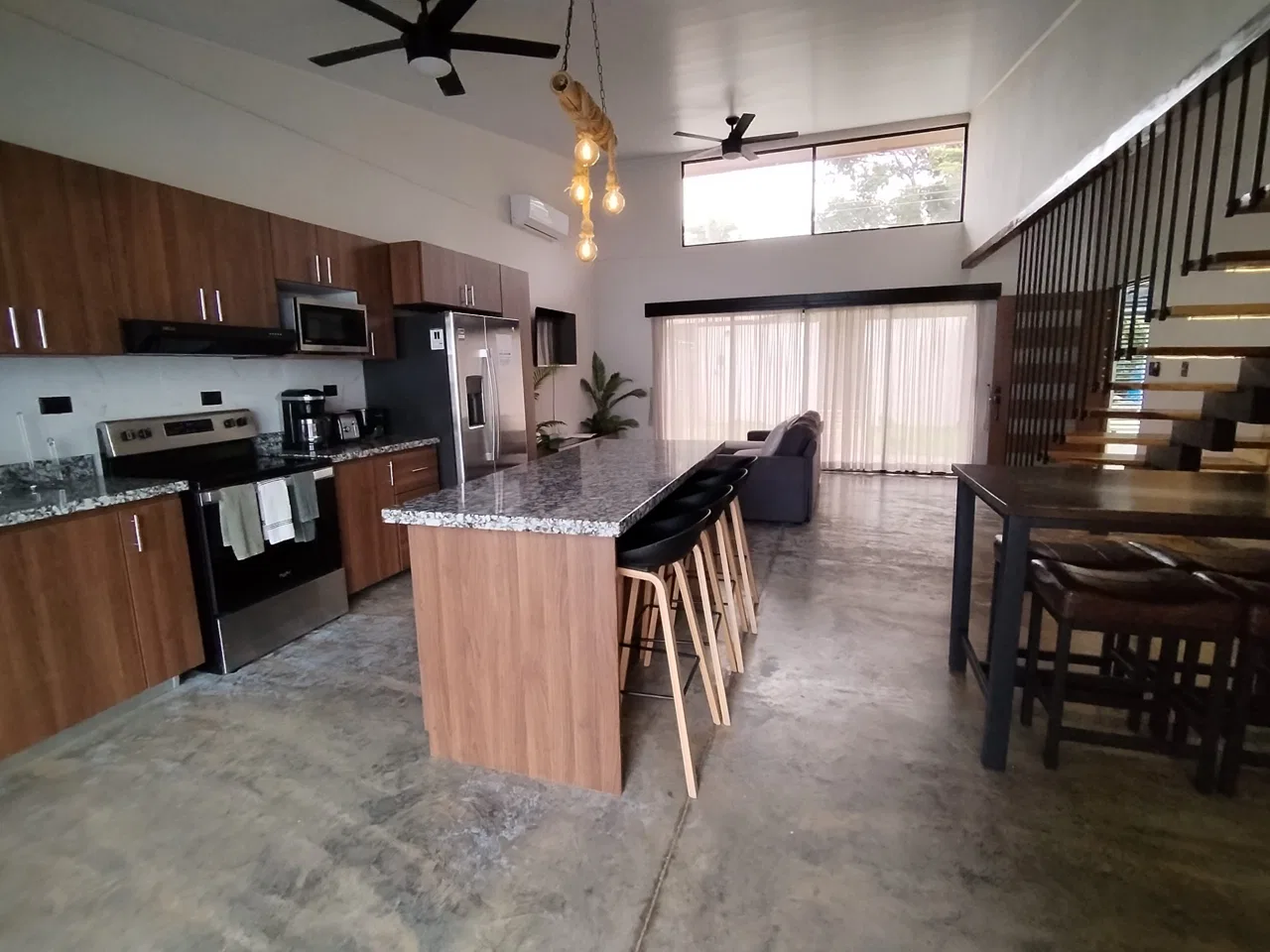 TWO-STORY 3-BEDROOM COMTEMPORARY HOME CLOSE TO THE WHALE TAIL, photo 13