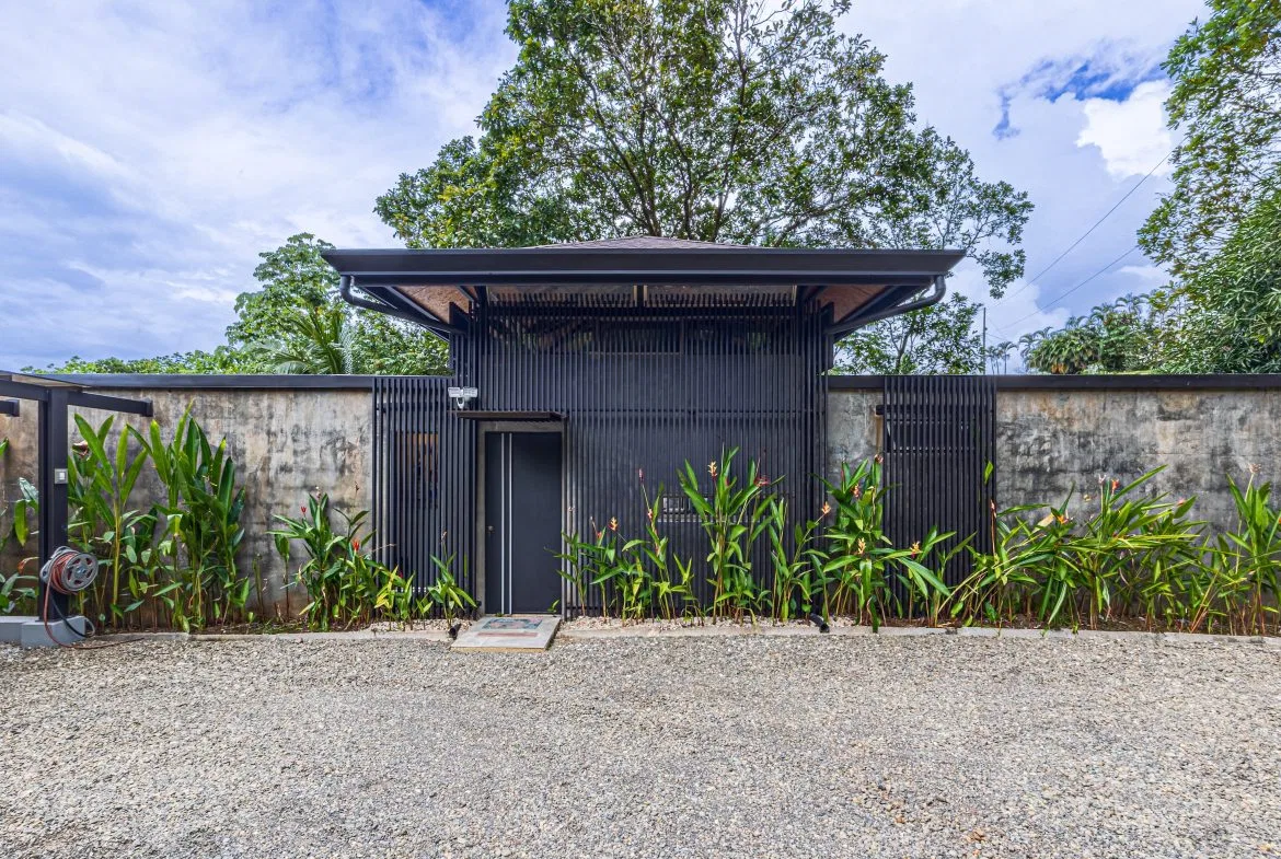 PROPERTY WITH THREE BEDROOM NEAR TO EVERYTHING, IN UVITA – 0.20 ACRES, photo 14
