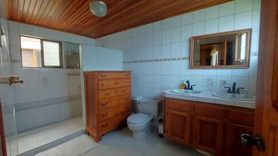 MLS-26-115 LS VENTA CASA MONTES DE OCA SAN JOSE - Venta en Montes de Oca, photo 10