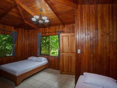 ¡Llamamos a todos los desarrolladores! 6,6 acres en el centro de Uvita, photo 6