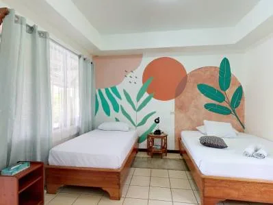 ¡Llamamos a todos los desarrolladores! 6,6 acres en el centro de Uvita, photo 9