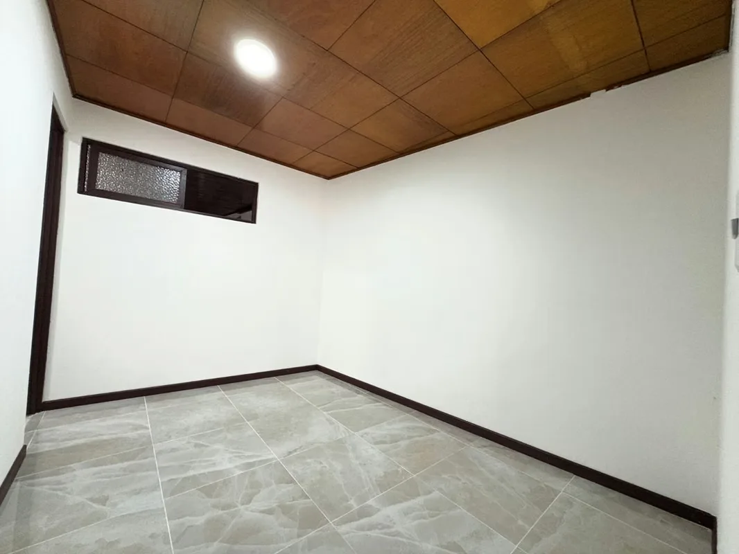 Uso de suelo mixto, ideal para empresas, consultorios, oficinas o residencia., photo 9