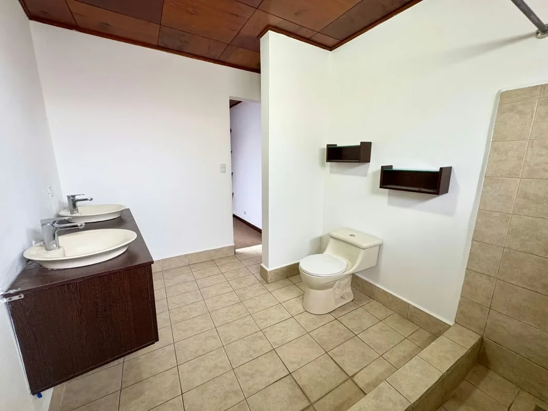 Uso de suelo mixto, ideal para empresas, consultorios, oficinas o residencia., photo 10