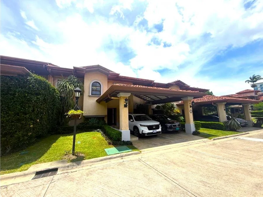 “PRECIO REBAJADO | VILLA DE LUJO EN ESCAZÚ”