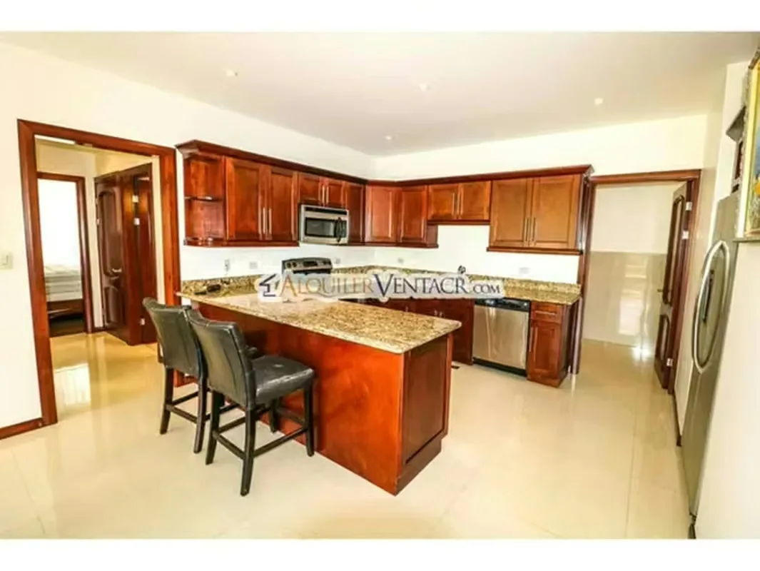 Apartamento full amueblado en alquiler en San Rafael de Escazú, ubicado en 1er piso y de un solo nivel, con amplia terraza y hermosas vistas., photo 12