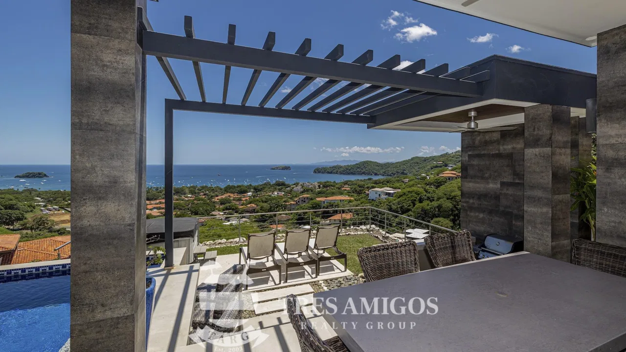 HILLTOP HAVEN PACIFICO 48, photo 13