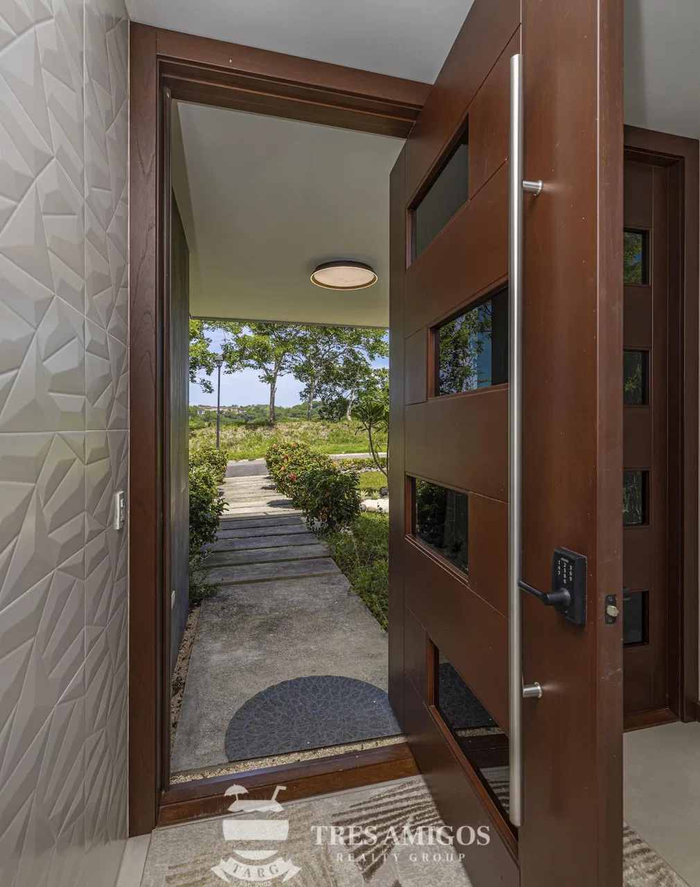HILLTOP HAVEN PACIFICO 48, photo 18