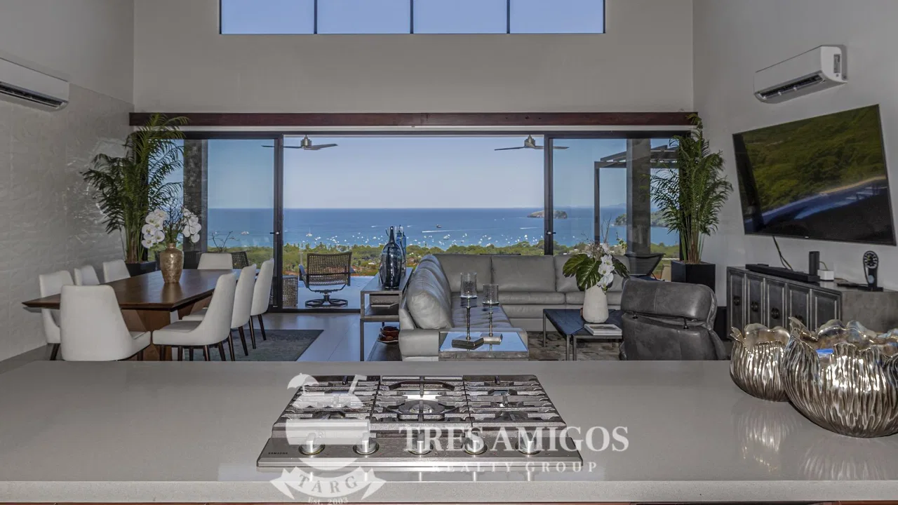 HILLTOP HAVEN PACIFICO 48, photo 24