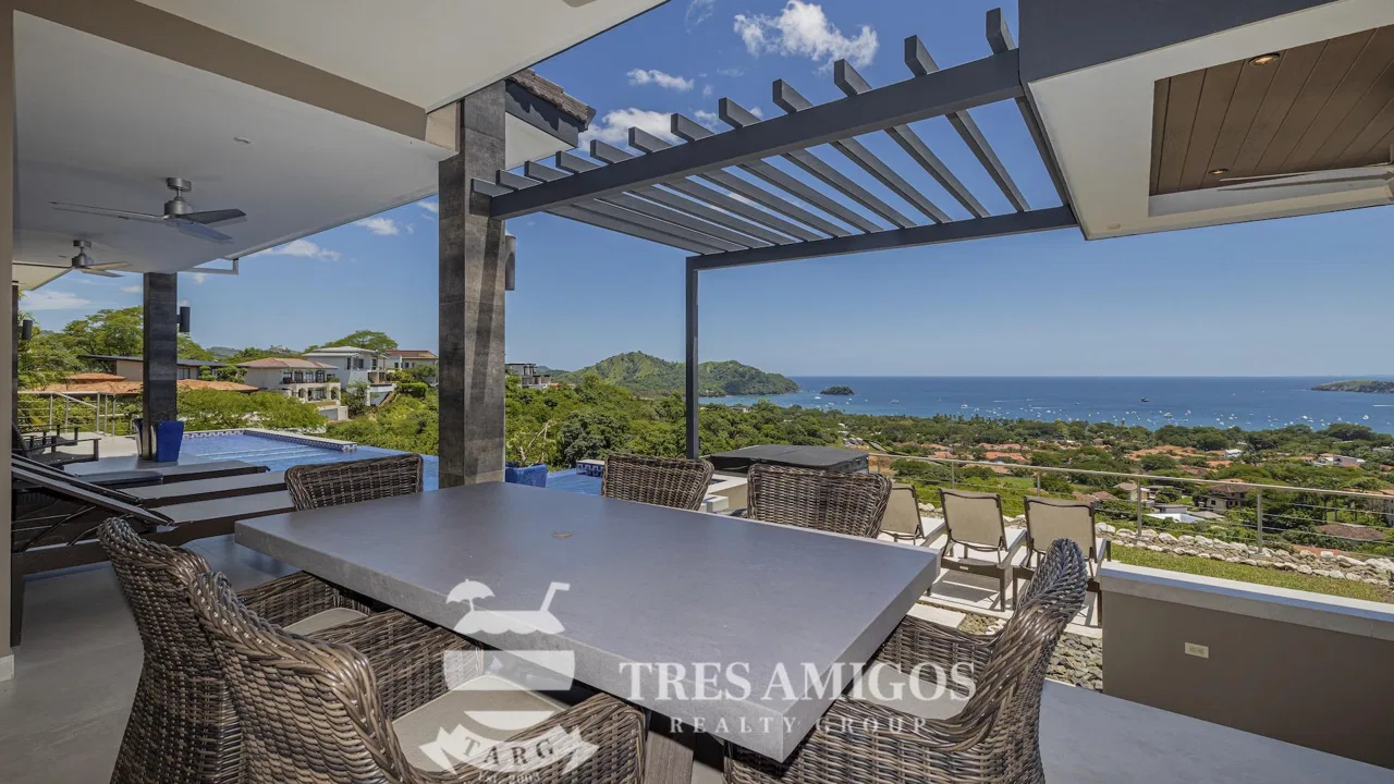 HILLTOP HAVEN PACIFICO 48, photo 10