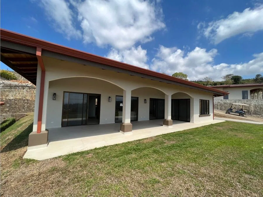 Casa en Venta en Naranjo, Casa Pochote II, en Residencial Oro Monte